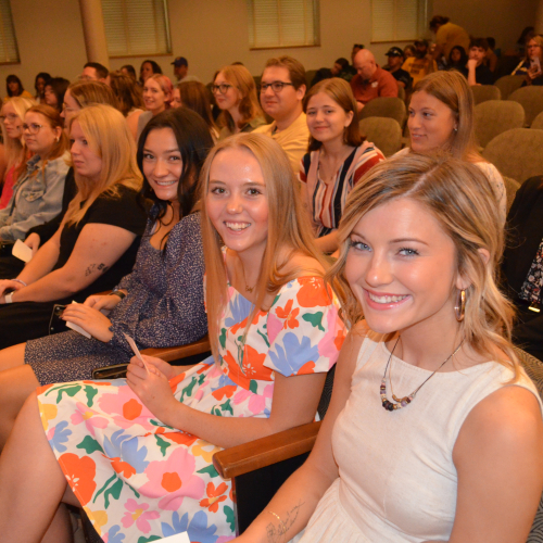 Students admitted to teacher education at convocation 
